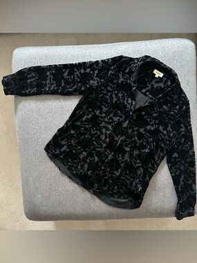 L’AGENCE Black Silk Blend Textured Velvet Button Down Shirt Large